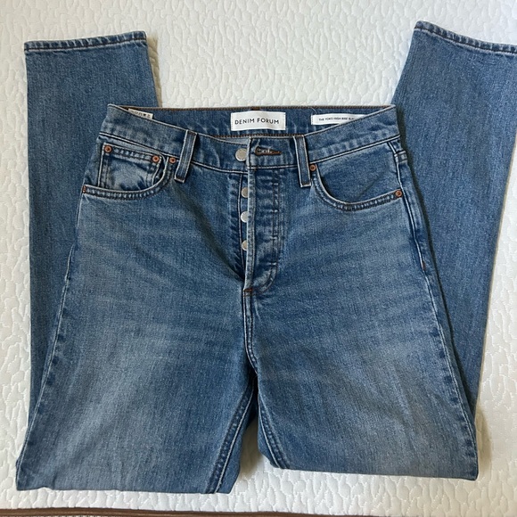 Denim Forum High Rise Slim - Picture 5 of 8